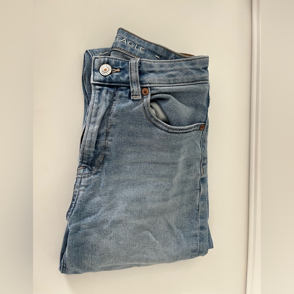 American Eagle Mom Jeans